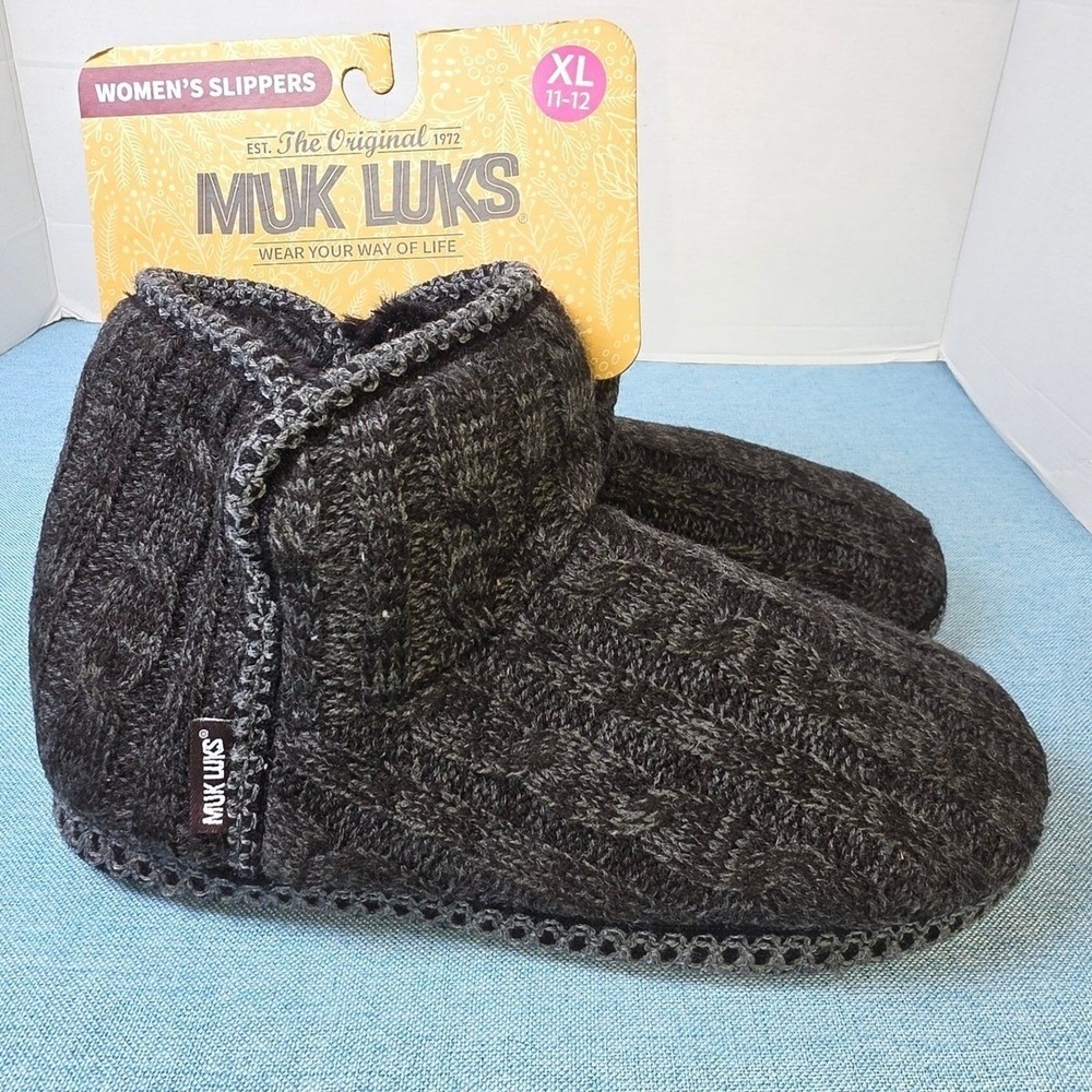 Muk Luks Womens Ebony Dark Grey Heather Knit Faux Fur Slipper Boots XL 11-12 NEW